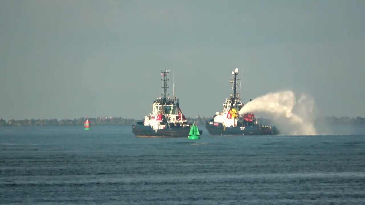 ShipSpotting in Rotterdam, The Netherlands - Part 107 (4K).mp4