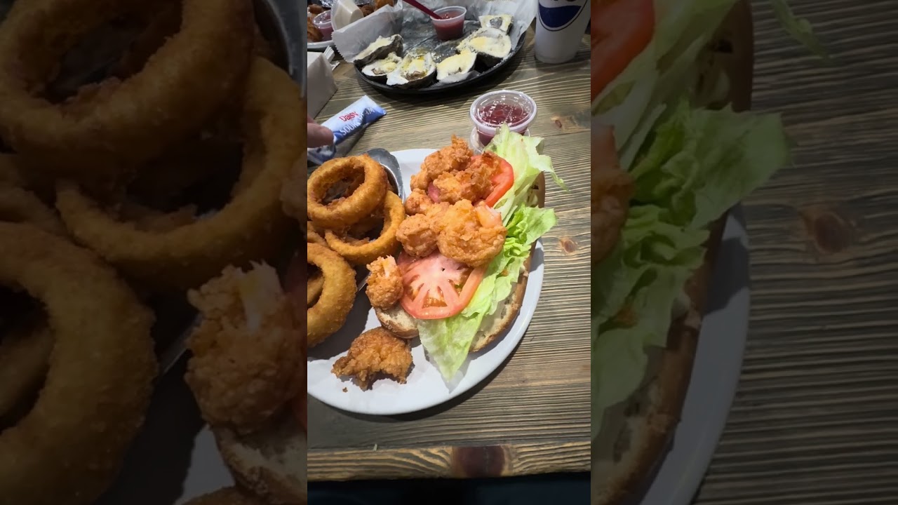 Shrimp Po Boy - Hunt’s Restaurant And Oyster Bar Dothan