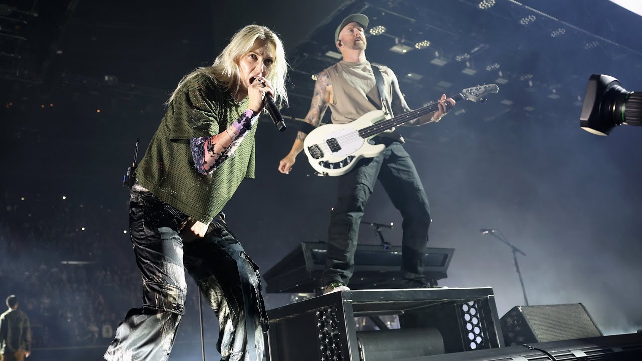 Linkin Park - Lying From You Live Performance🎤🎸🥁  | Lollapalooza India 2026 