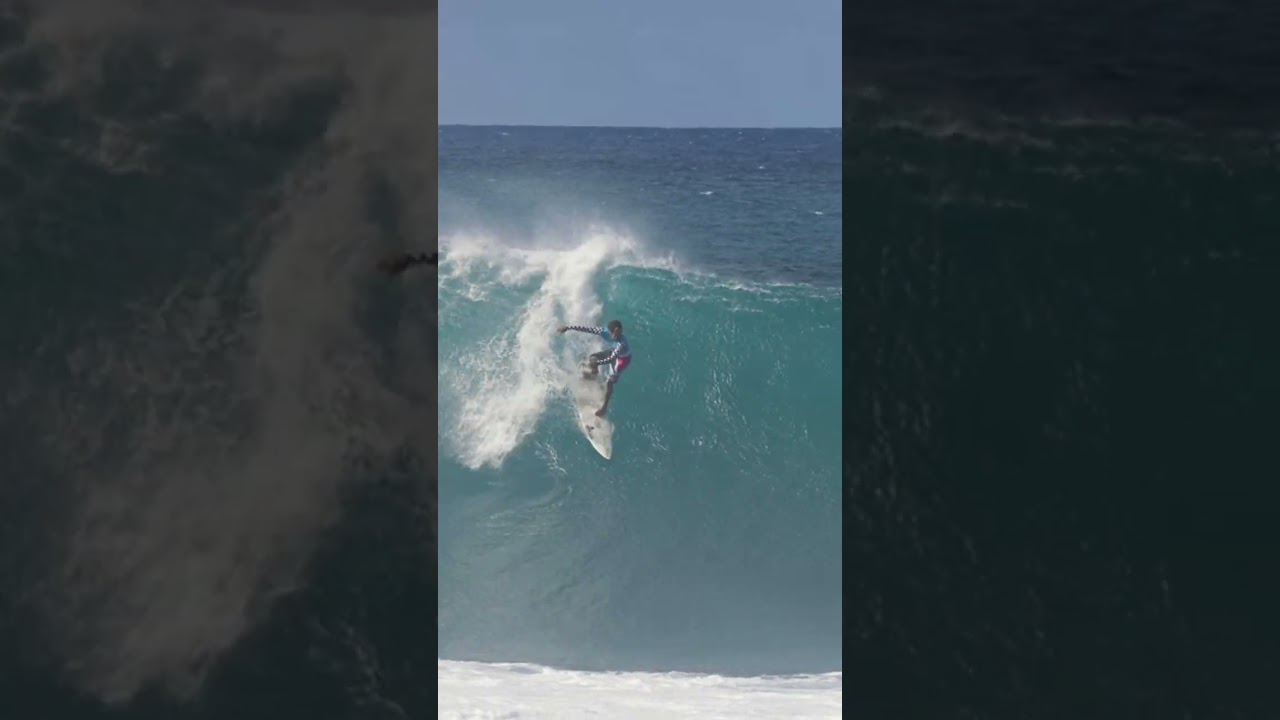 Worst Wipeouts From Day 3 Pipe Masters