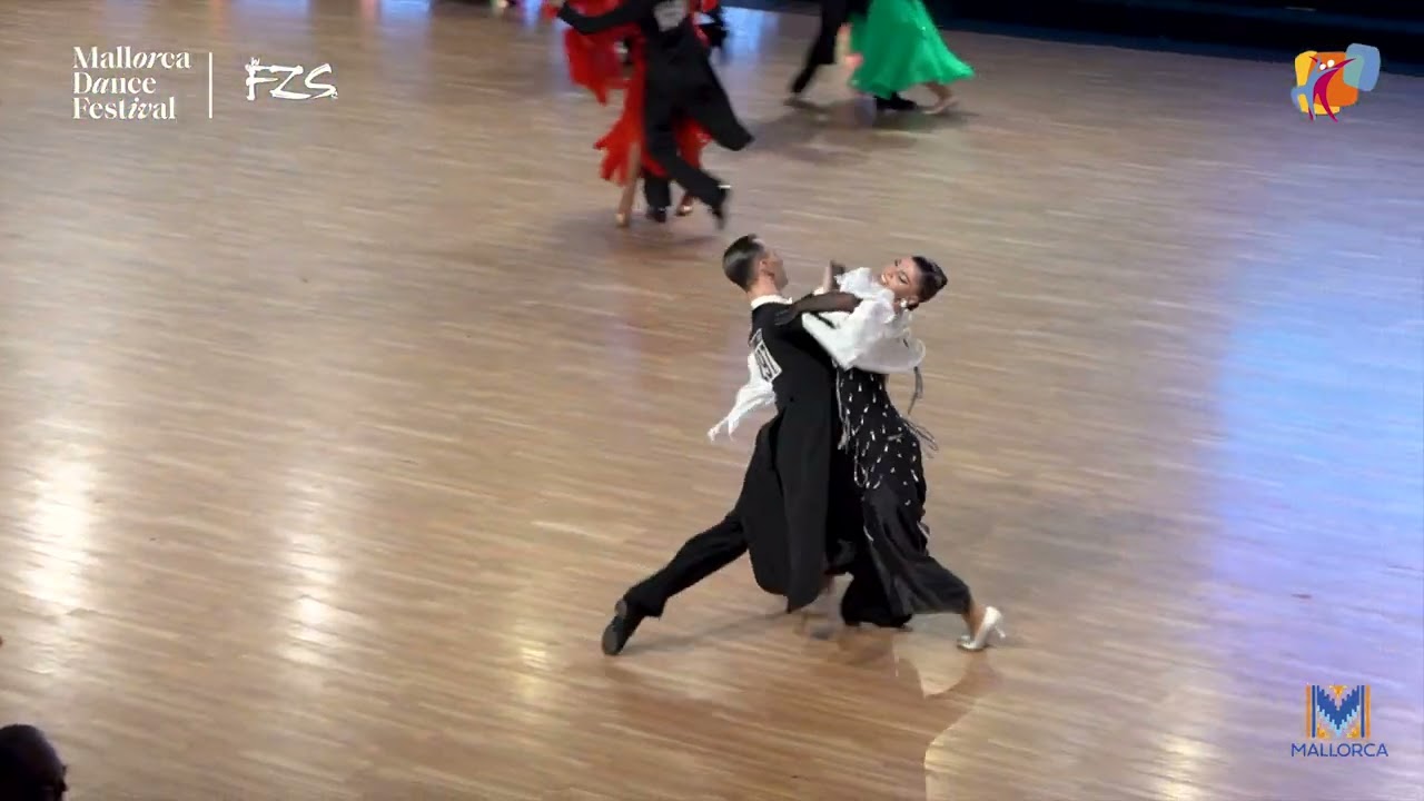 Tomasz Depczynski - Aleksandra Kolodziej | Viennese Waltz | 2025 WDSF International Open Standard