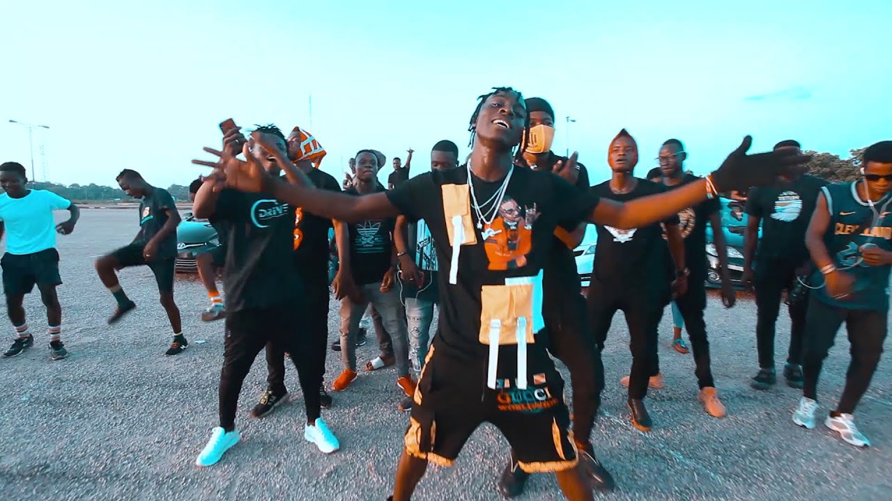 DE DONZY   MAMPRUGU (Official Video)