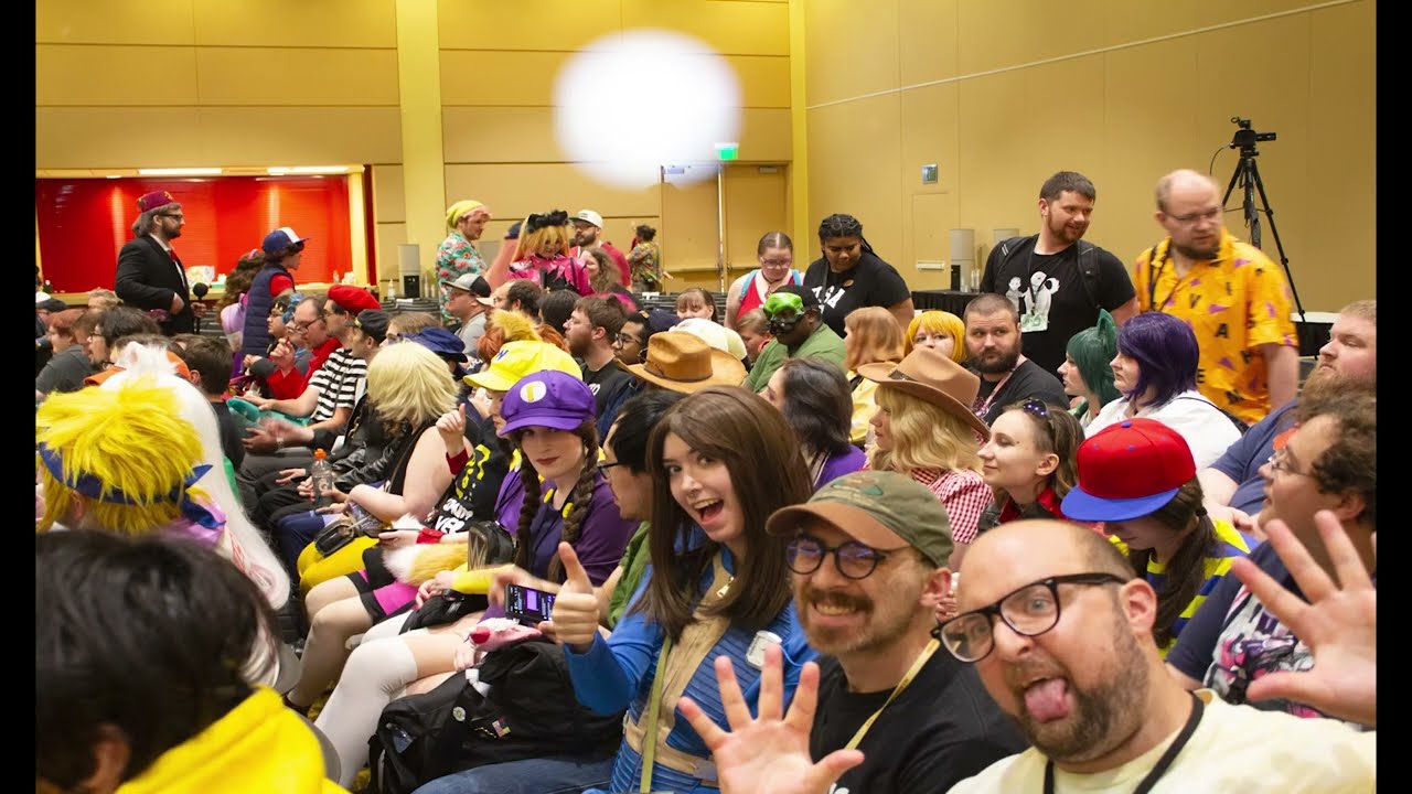 A glimpse into KitsuneKon!! 2025!