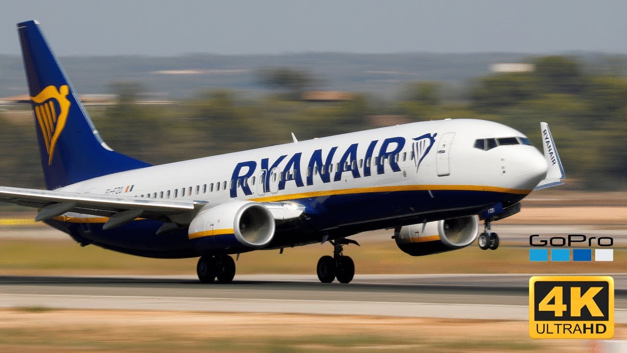 Ryanair Boeing 737-800 Copenhagen to Venice