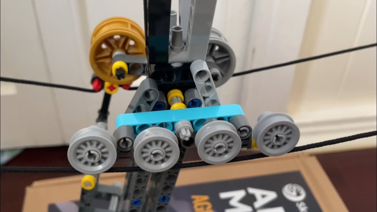 Lego fixed grip ski lift: new layout, improved grips, and more speed from gearing!