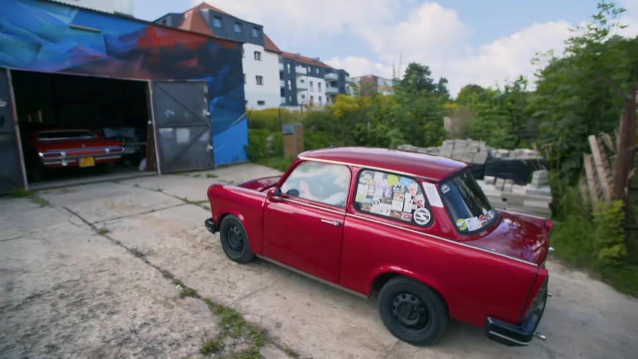 Musiała zespawać tłumik w trabancie, kt&oacute;ry przez nią się posuł... [Specjalistki]