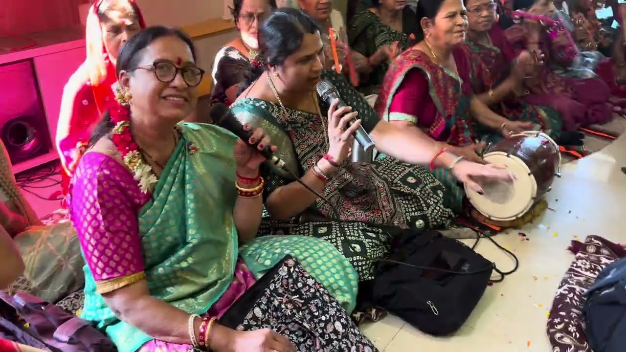 લખેલું છે 🌷સુપર…બડા પ્યારા હૈ…કુંવર કનૈયા 