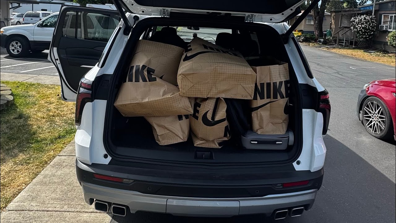 TUDO O QUE COMPREI NA LOJA DA NIKE EXCLUSIVA PARA MEMBROS NOS EUA 🇺🇸