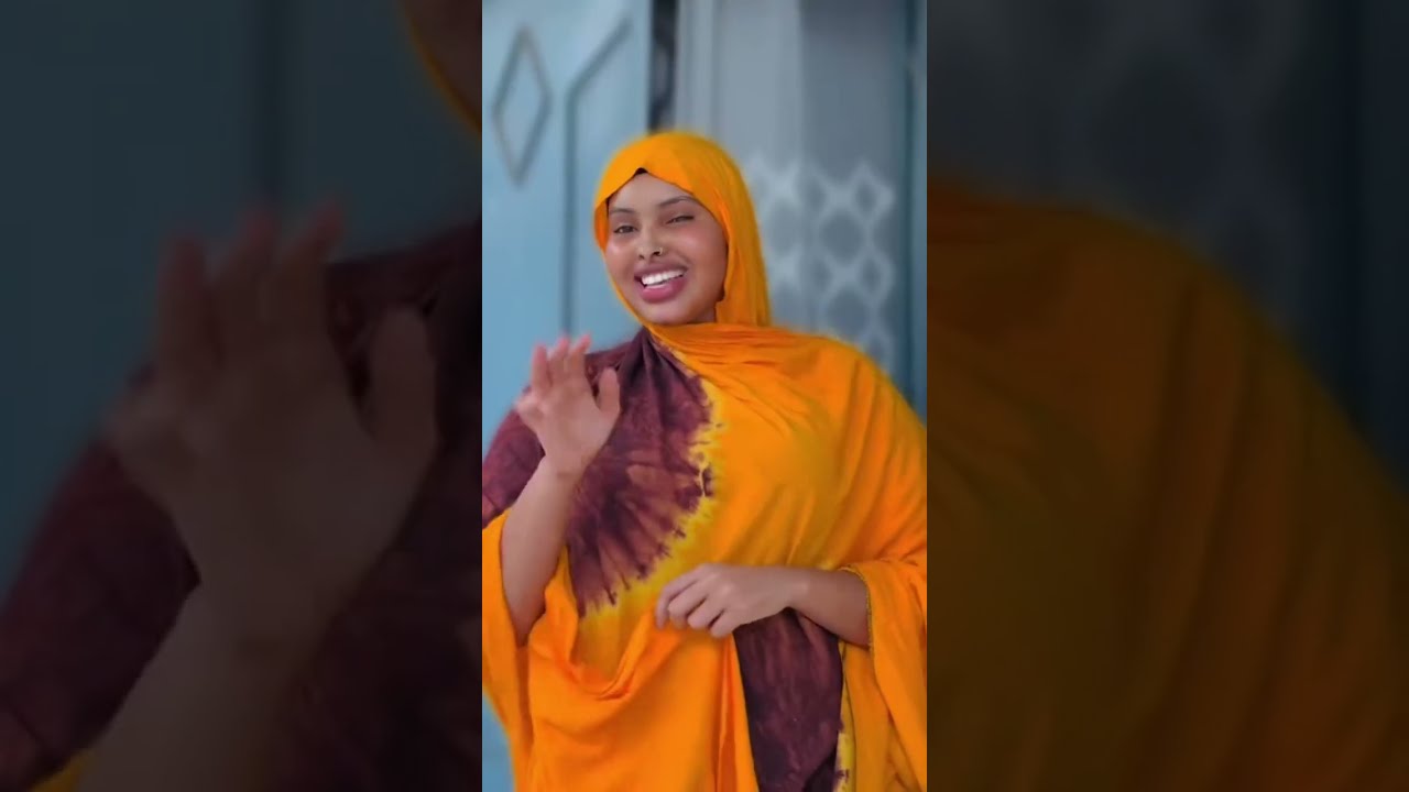 Xayaat Pretty iyo waa sheeko kale Qosolka Aduunka