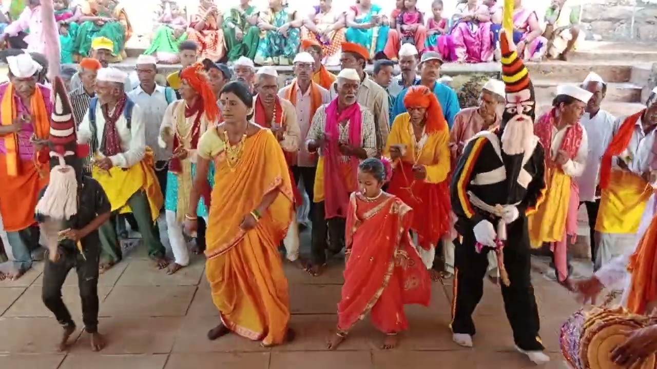पावणाई देवी पालखी आगमन ।। श्री राम मंदिरातील  लहान गौळणीचे  नृत्य