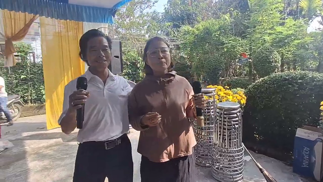 Chạp mộ bên ngoại Mẹ