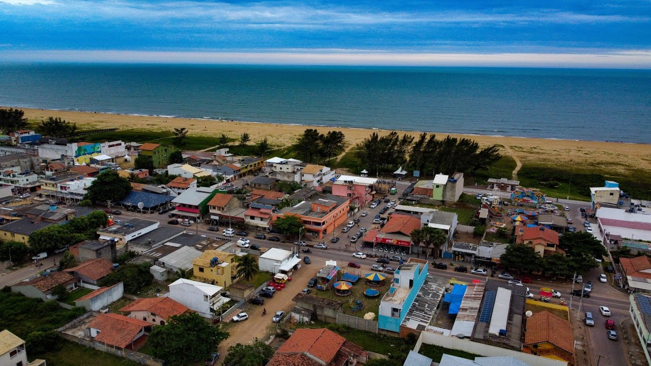 Voo pela praia de Santa Clara em São Francisco de Itabapoana RJ