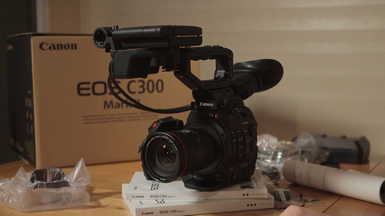 Canon EOS C300 MII Unboxing (25/09/2015)