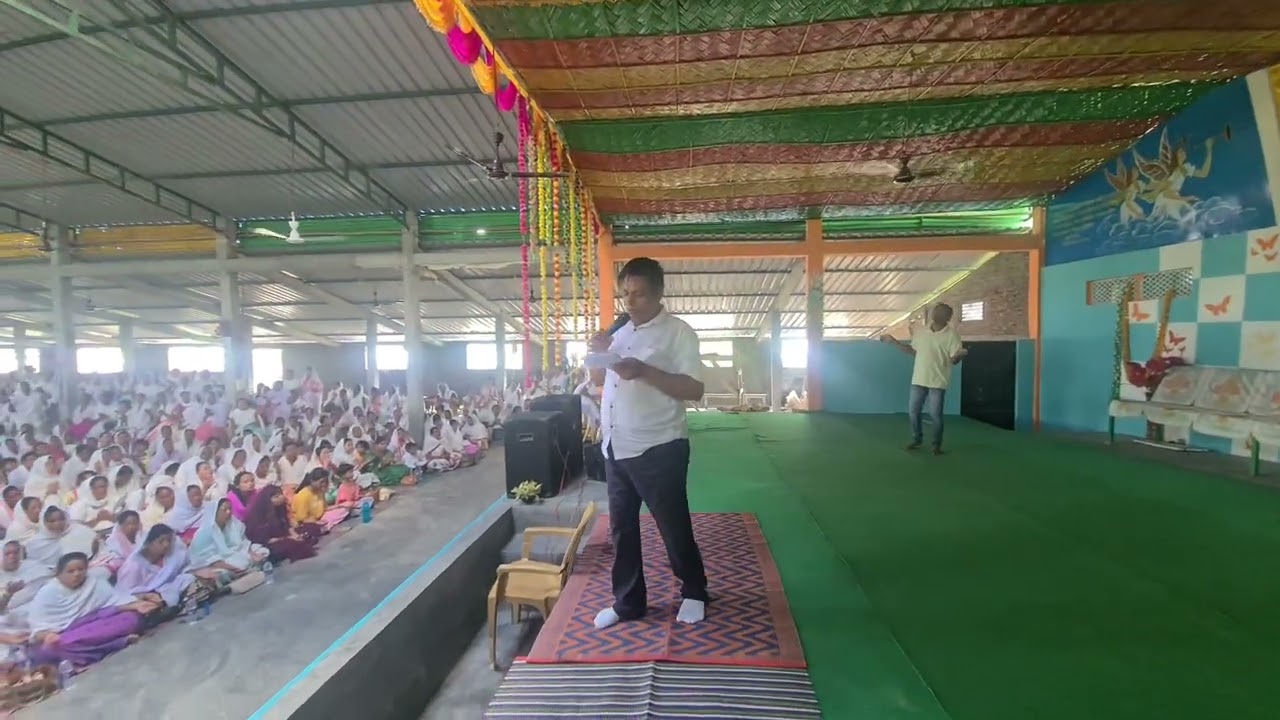 গীতমালা:১২১:মই পৰ্ব্বতবোৰৰ ফালে মোৰ চকু তুলি কওঁ