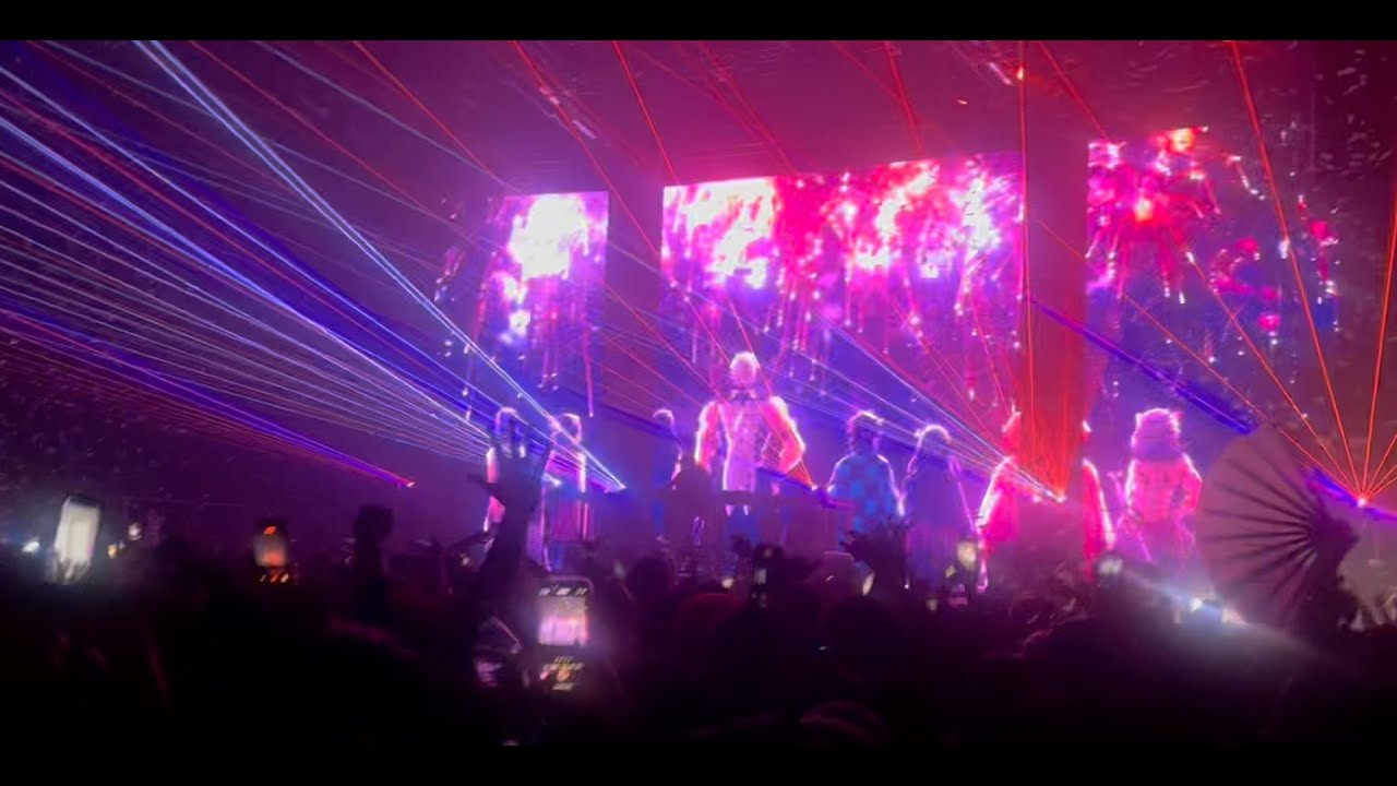 William Black – Live DJ Set at Dooms Night Festival 2025 (Pacific Coliseum, Vancouver) | EDM Diary