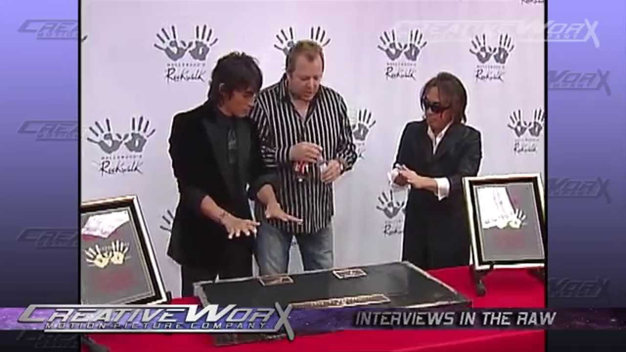 B'z - Break Table while honored at Hollywood's Rockwalk 2007
