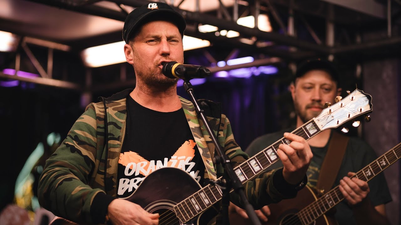 Oranžās Brīvdienas - Sadosimies rokās | 