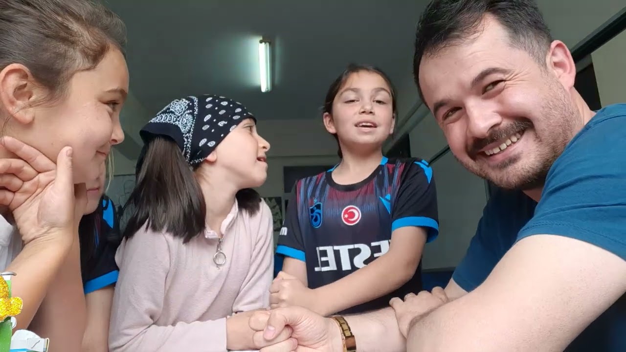öğle arası oyun oynamak ve öğrenmek çok güzel