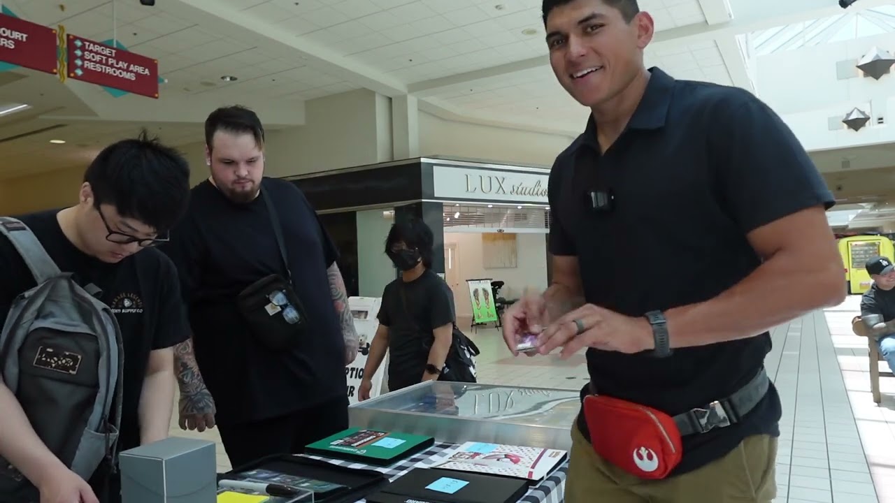 Tracy Card Show. #pokemon #pokémon