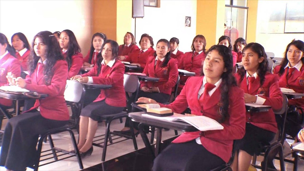 SPOT ESCUELA DE MINISTROS DR. ALBERTO SANTANA