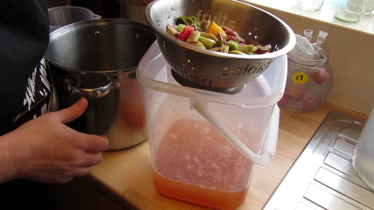 Rhubarb Wine