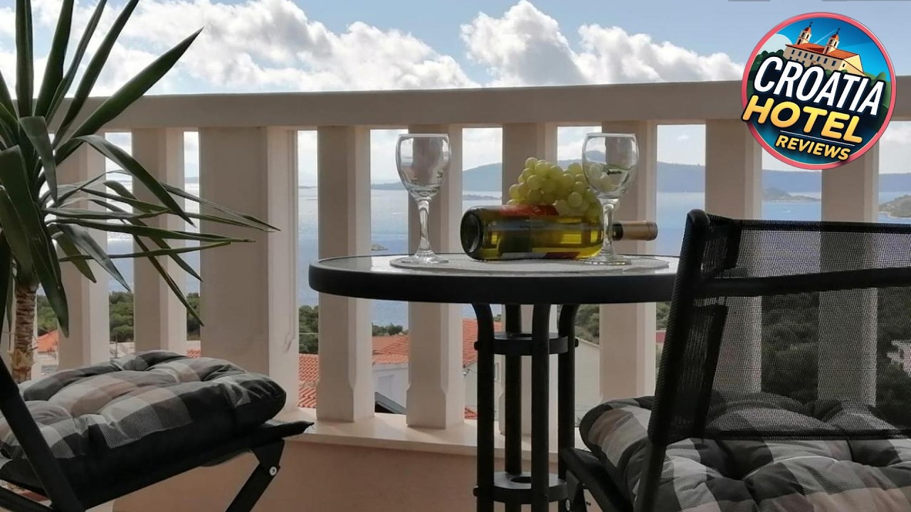 Apartments Blue Lagoon | Vinisce, Croatia | Hotel Review ⭐