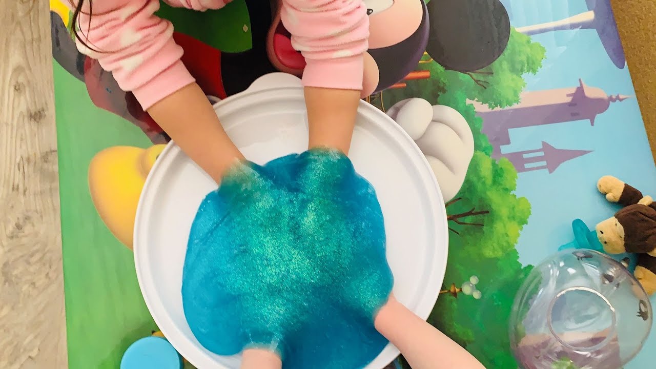 Played a Unicorn Slime👭💗