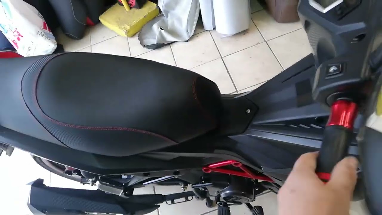 sym VF125 Βελτιωμένη σέλα