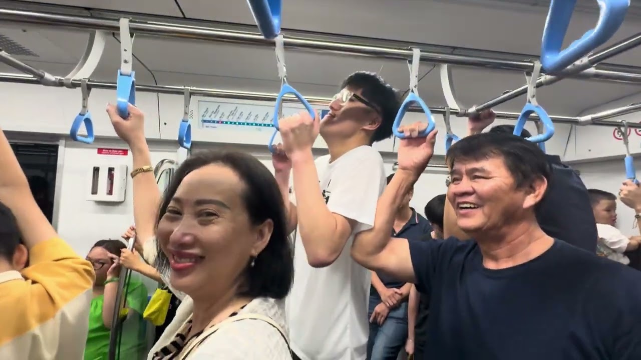 Mùng năm tết Bính Ngọ 2026
