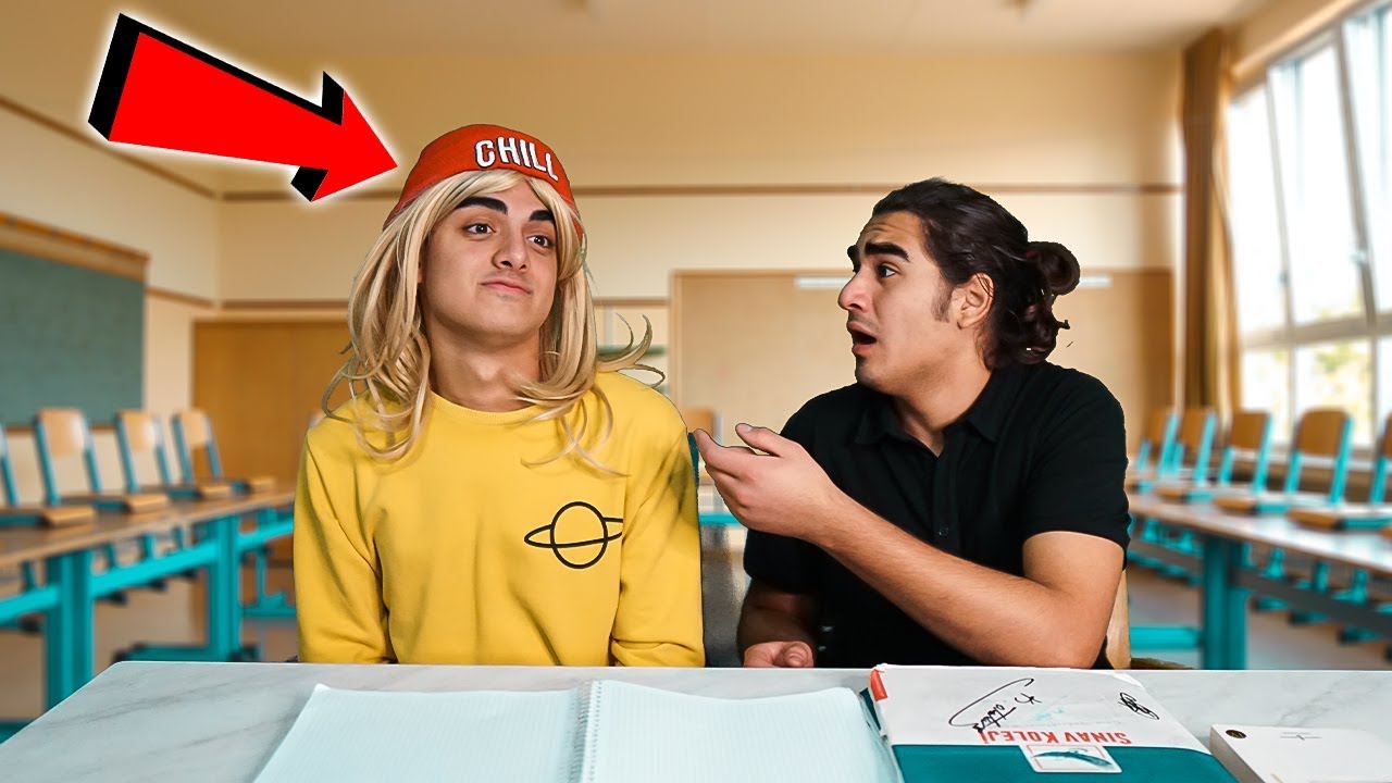 SINIFA YENİ BİRİ GELİNCE YAŞANAN OLAYLAR !! (İlkokul-Ortaokul-Lise)