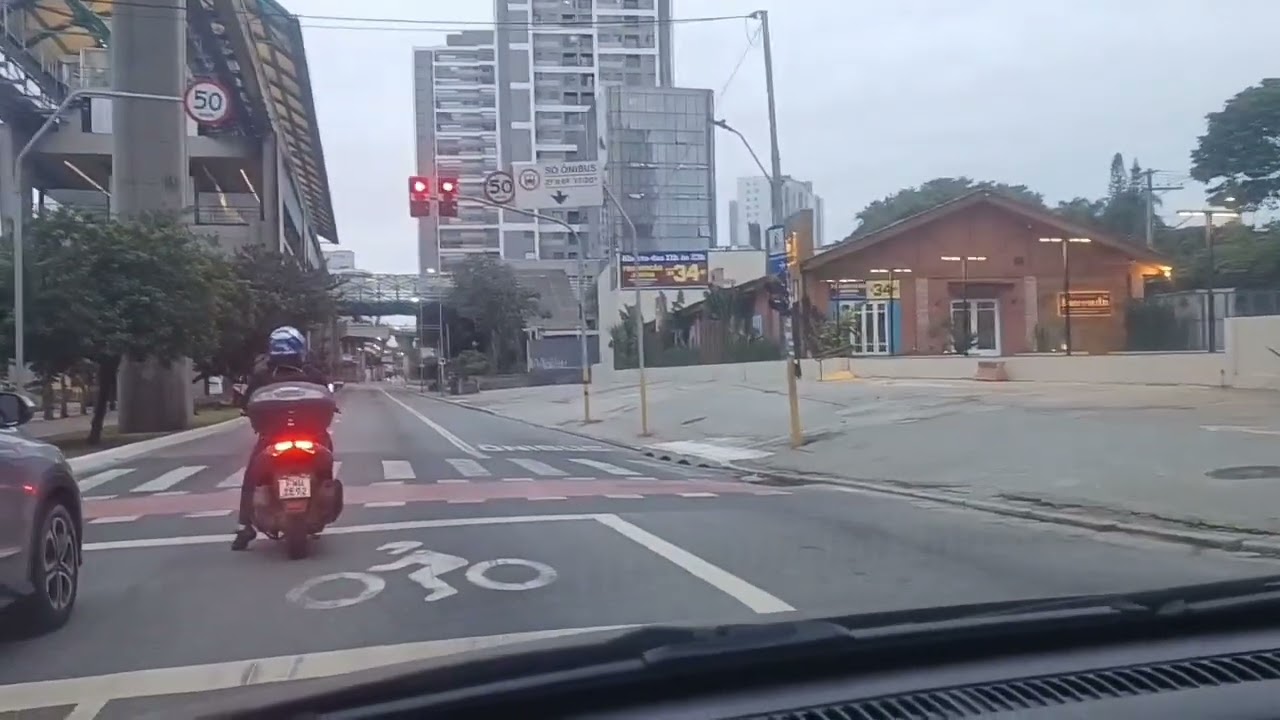 Av , professor Luis Inácio de Anhaia Melo. Vem comigo vem. 