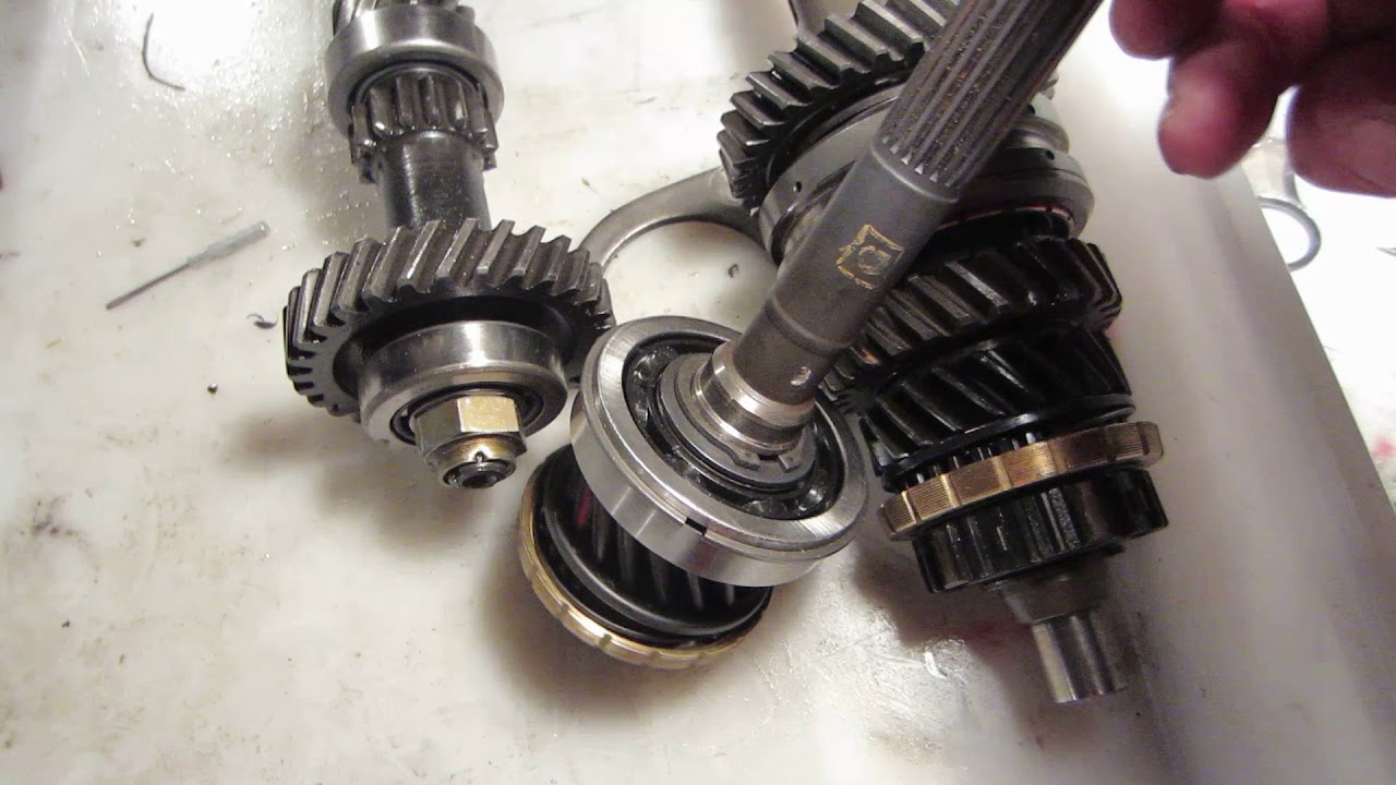 79 Fiat spider Transmission rebuild Part 7