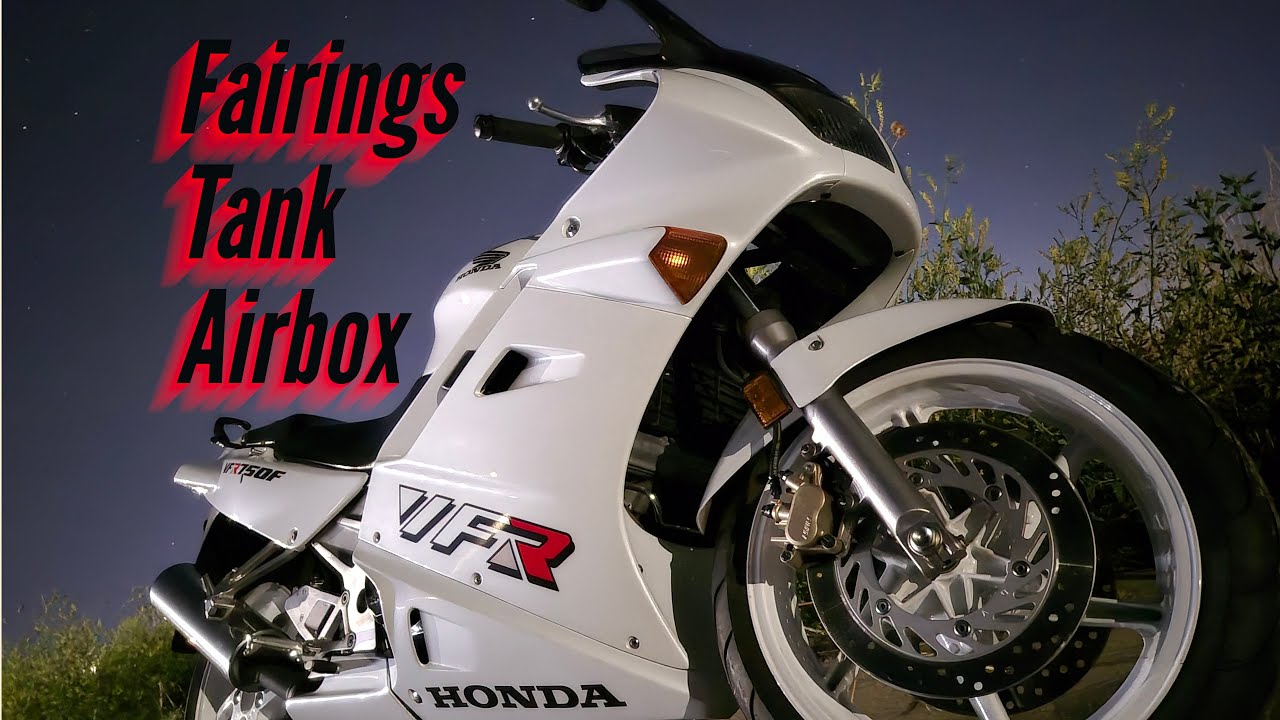 VFR750 Remove fairings, tank, airbox