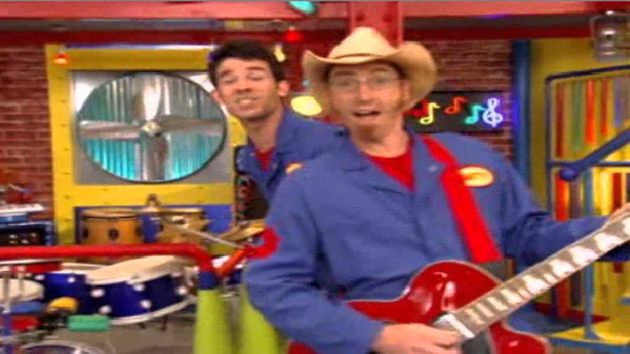 Opening De Los Imaginadores VERSION 3 Latino Disney Junior
