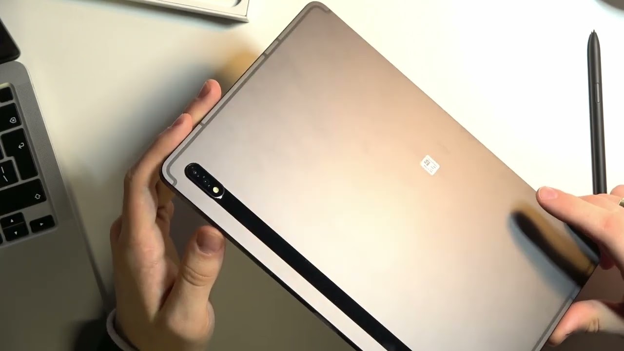 Распаковка Samsung Galaxy Tab S8 / Честная распаковка Galaxy Tab S8
