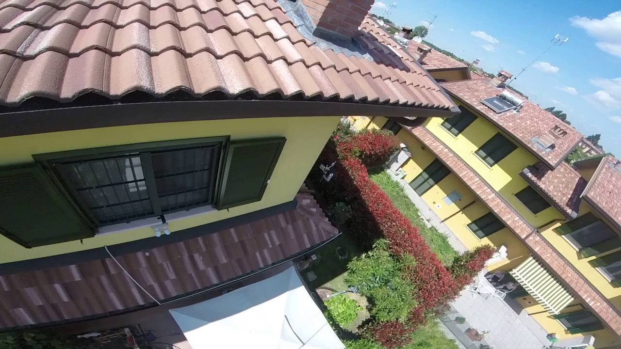 Ispezione grondaie prima della pulizia