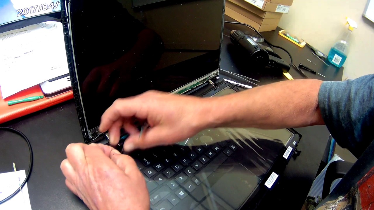 Toshiba Satellite C55t-C Digitizer Replacement Procedure