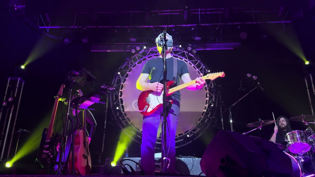 This is Floyd Comfortably Numb Babbacombe Torquay 5 December 2025