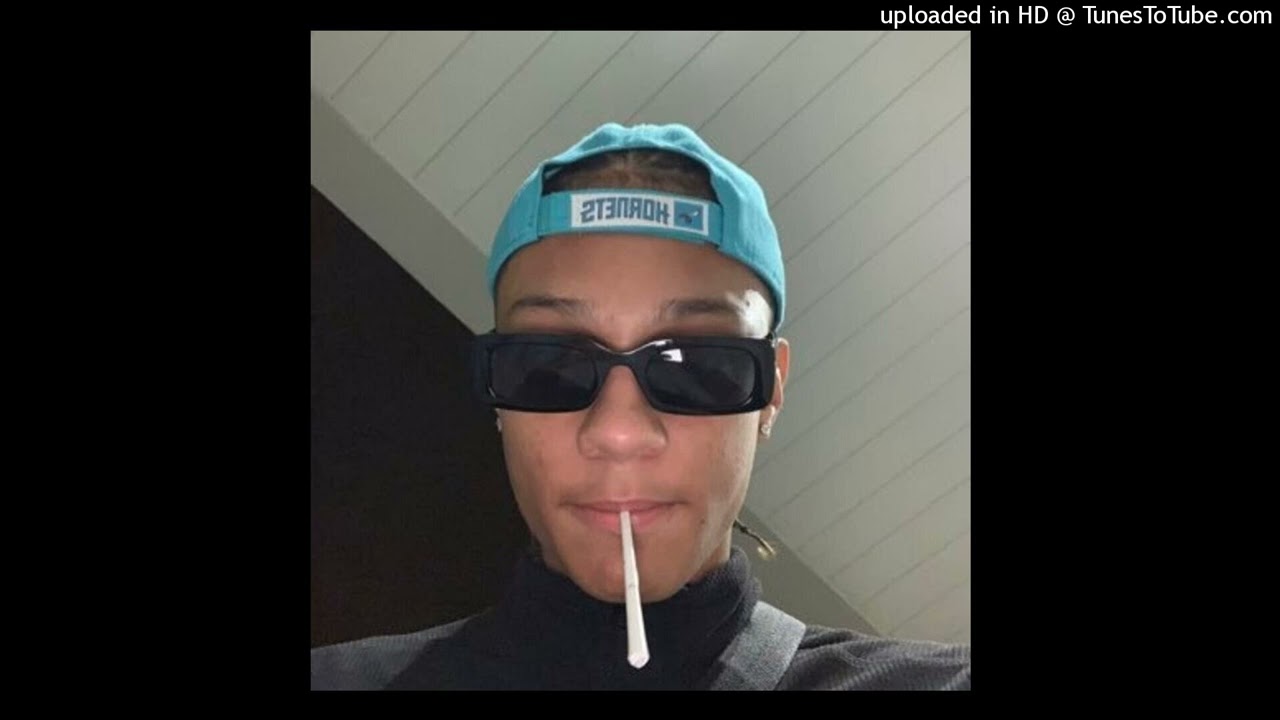 Favé - Mode Avion (Official Instrumental) [prod.6M On Da Beat]