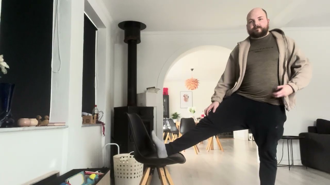 Kungfu stretches you can do at home