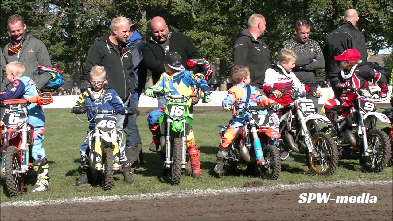 rijders voorstelling Queens Grass grasbaanraces Annen 2018