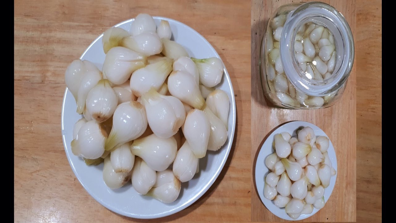 Cách muối hành đón tết ngon ròn trắng không hăng để được lâu
