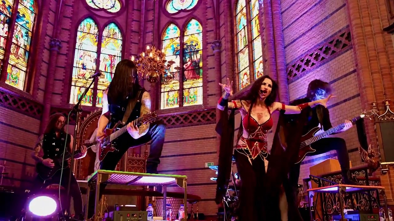 Eleine Live In The Church Of Asmundtorp 2018