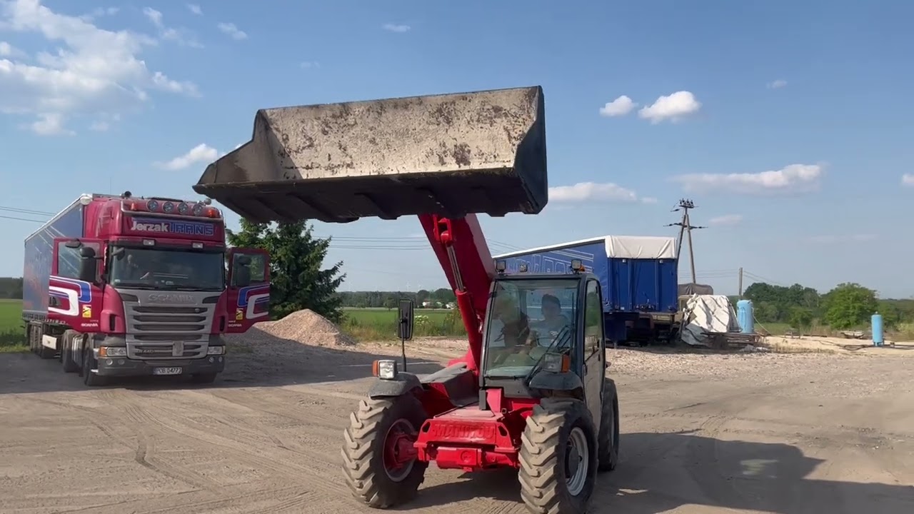 Ładowarka teleskopowa MANITOU MT523 4x4 na flotilo.pl
