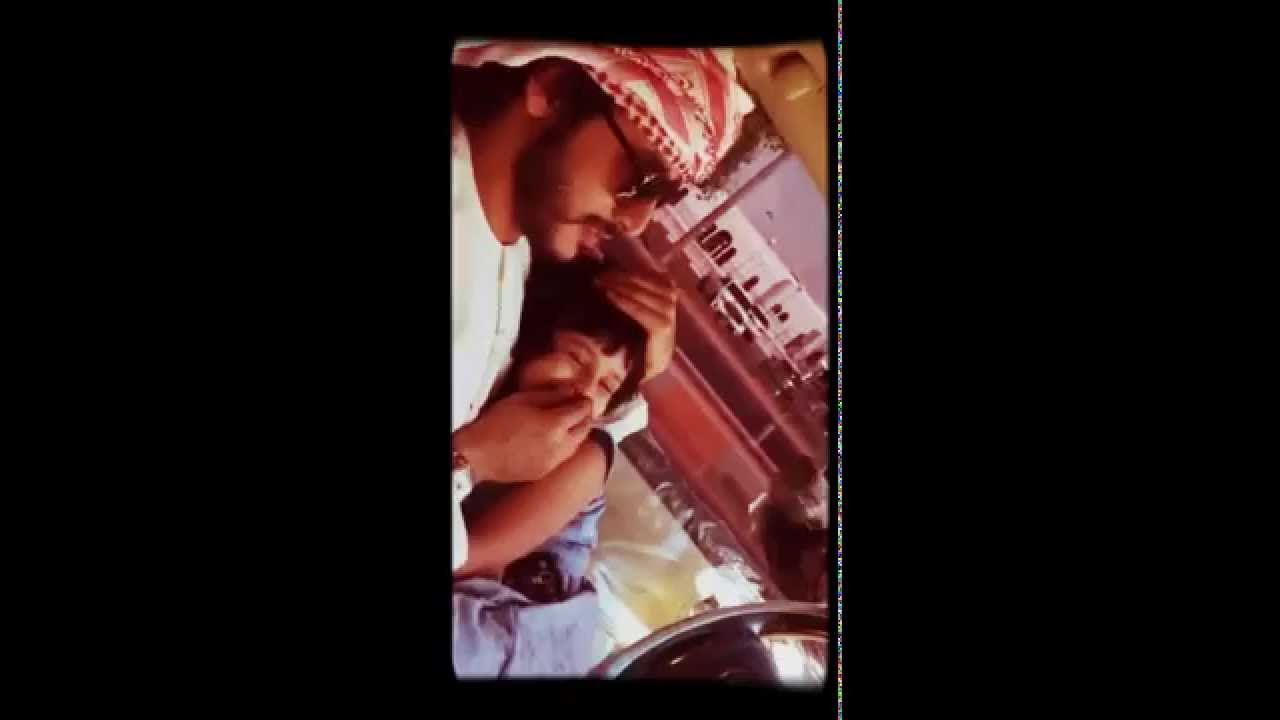 حنان الأب. وانسجام البنت 😍🌹😢