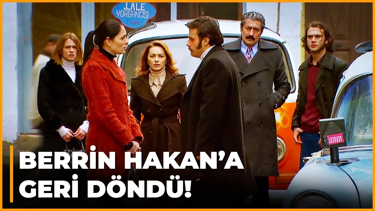 Berrin, Zehra İçin Ahmet'i Kalbine Gömdü! - Öyle Bir Geçer Zaman Ki 66. Bölüm