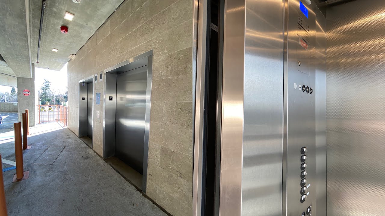 Otis Traction elevators @ Oak St Parking Garage - Roseville, CA.