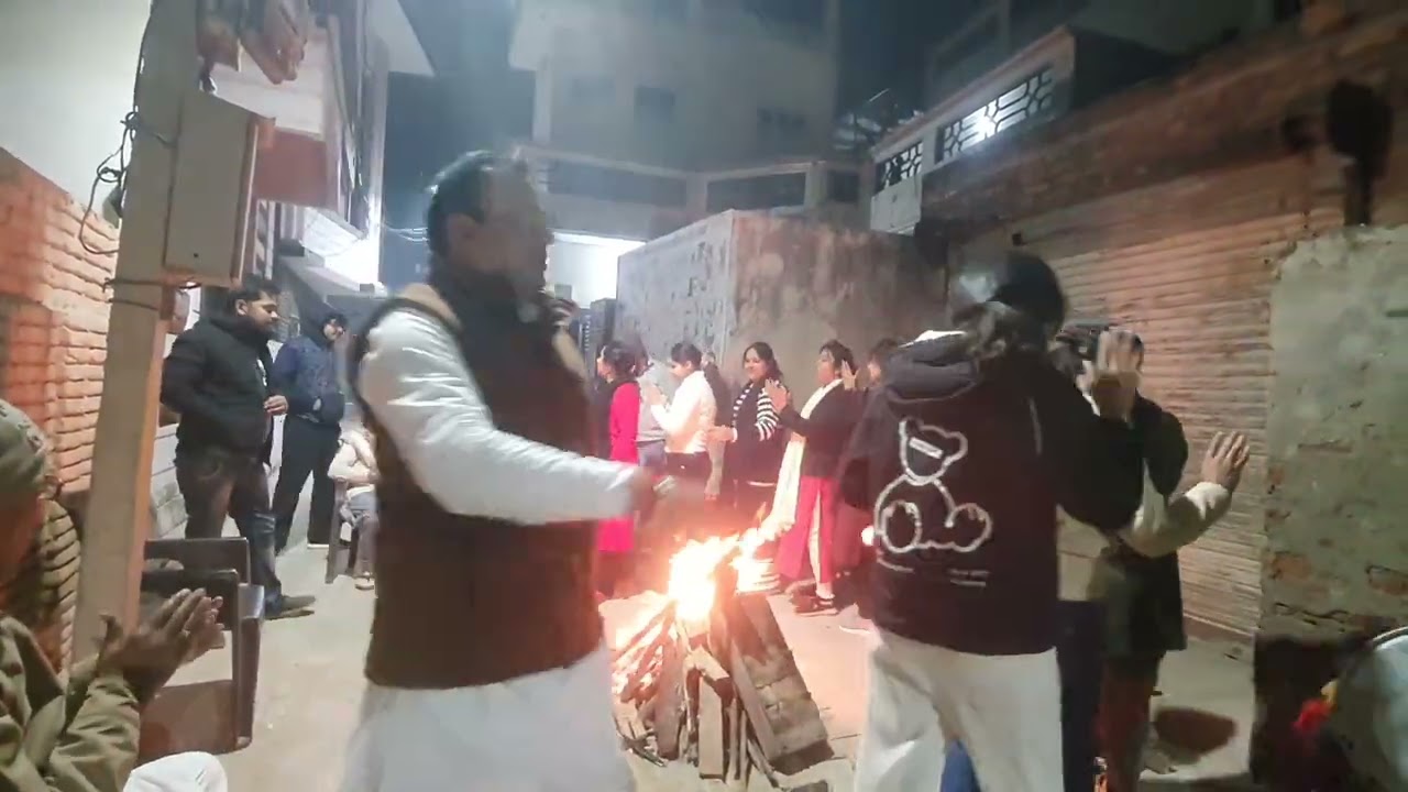 MC क्लोनी की तरफ से सभी वार्ड वासियों को लोहड़ी पर्व की बधाईयां जी.....सोनिया सुशील आनंद बरवाला।