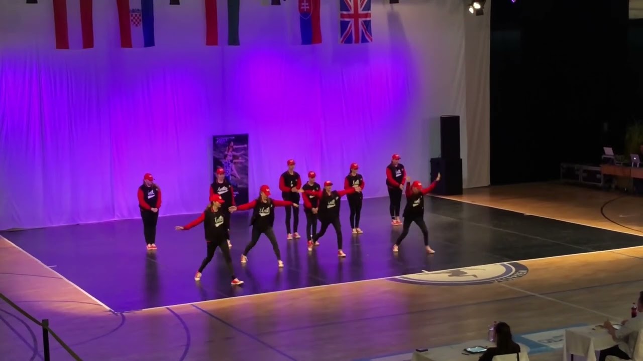 Kreadance Tse - First Steps