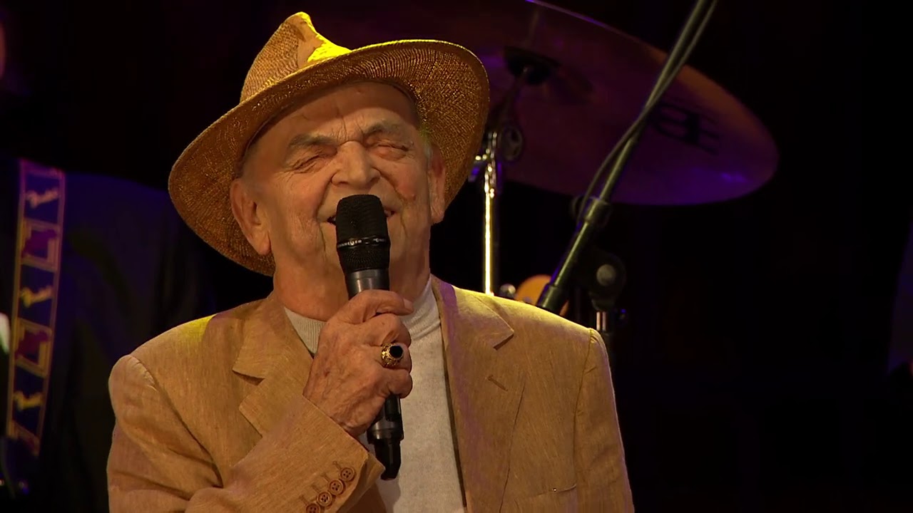 EGY KIOREGEDETT VADASZKUTYA BODROGI GYULA Szenes  koncert 2020